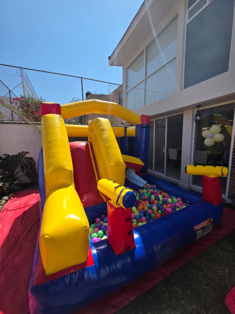 Fiesta Chiquiflables 3